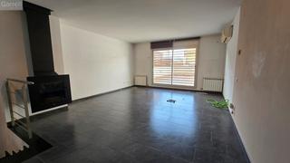 Appartamento in CL FRANÇA  Es: Pl:BX Pt:
 CANOVELLES (BARCELONA)