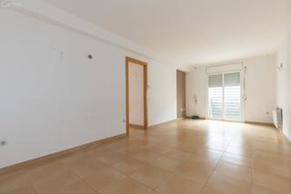 Appartement  Cl calaf 
 es: pl: pt:
 roda de bera (tarragona)