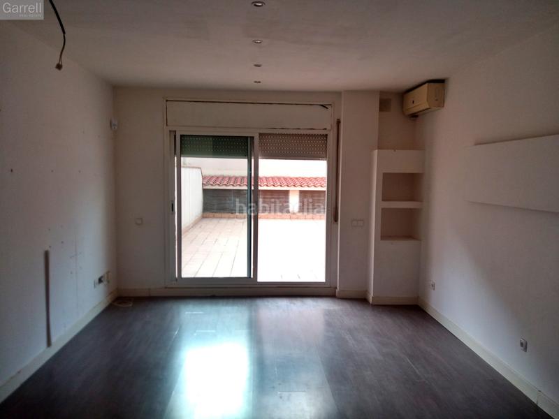Foto 4a5bc047-e566-42db-a895-892133dd2ff5. Appartamento con parcheggio in Creu de Barberà Sabadell