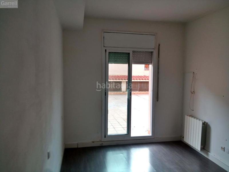 Foto e49a7678-fced-4e53-b88f-3de5df0f3e07. Etagenwohnung mit parking in Creu de Barberà Sabadell