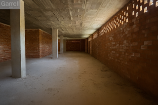 Lloguer Local Comercial  Av filadores  n- es:a pl: pt:l
 sentmenat (barcelona)