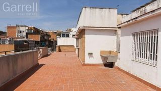 Pis  Carrer sicilia 
es: pl:+ pt:
 santa coloma de gramenet (barcel
