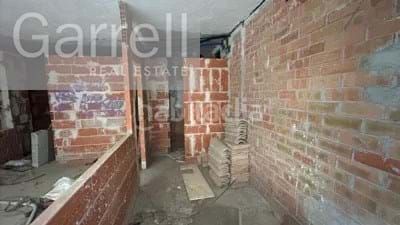 Foto c5dd6b46-bee3-41aa-8865-e3d3f644ea03. Local comercial a Malgrat de Mar