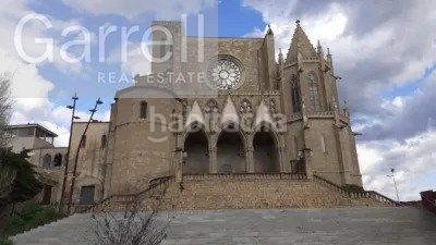 Foto dd5fa3a3-a2e3-4df1-a540-3c59f5ed5670. Edifici a Barri Antic Manresa