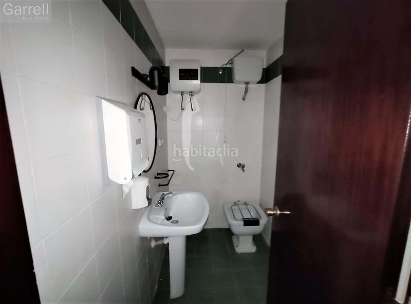 Foto 4f302075-77b3-4355-b50a-7d0e4f8c0a51. Local comercial a Garcia