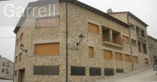 Foto cd1381b9-7fe1-4010-9e98-31a003909c20. Edificio en Conesa