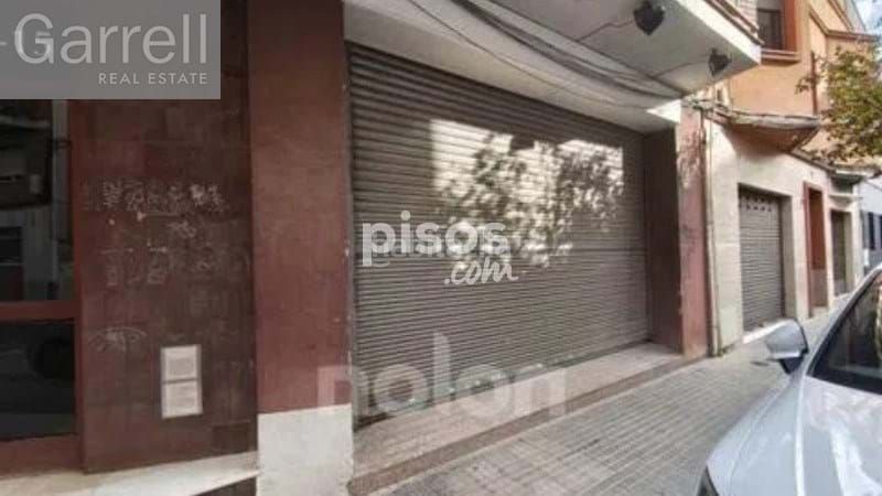 Foto 4c0b3917-636e-4f79-b62a-c3092b0f0d8a. Local comercial a La Gavarra Cornellà de Llobregat