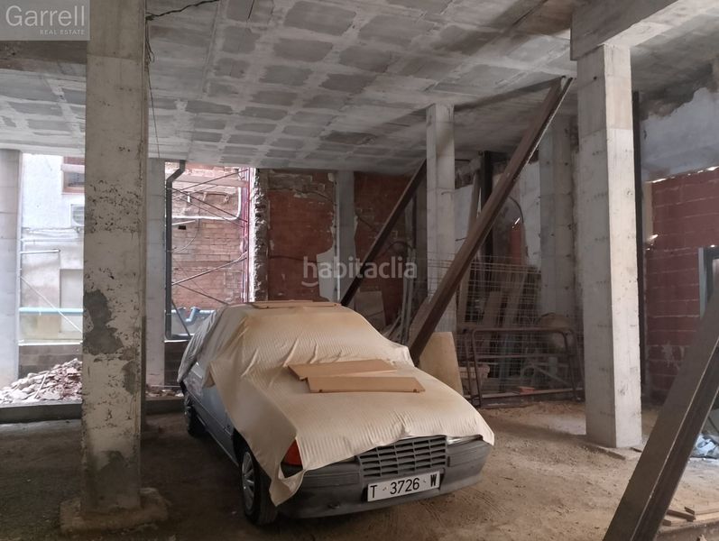 Foto f3ba72a1-d518-44b0-adc6-5cd1625c66b8. Edifici a Pobla de Montornès (La)