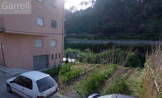 Car parking  Carrer nou 
es: pl:- pt:
 sant marti de centelles (barcelona)
