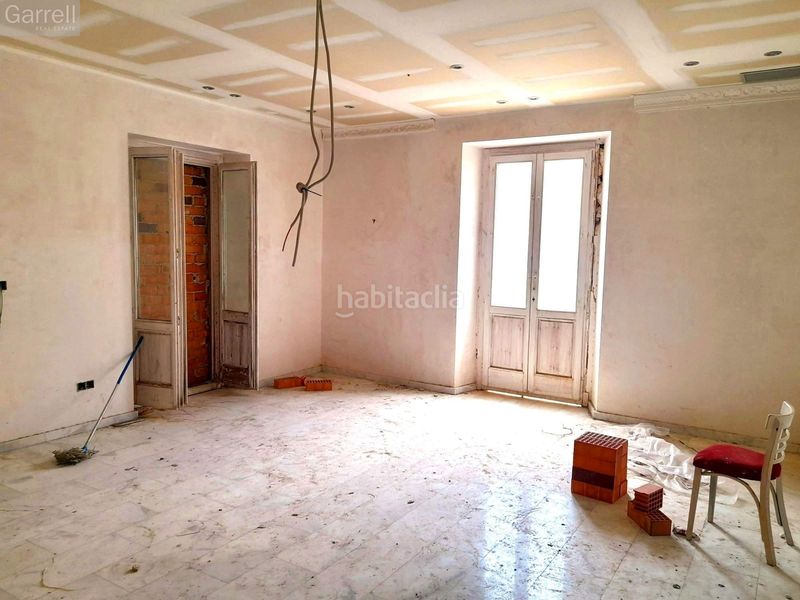 Foto 57c79a63-d569-469e-843c-734ccf6d8c1e. Edificio in Bisbal d´Empordà (La)