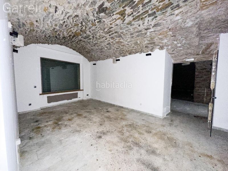 Foto f7759f3c-895b-4a34-b755-c3172e7759c0. Edificio in Bisbal d´Empordà (La)