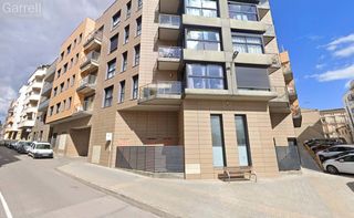 Flat  Carrer baldomer lostau 
es:a pl: pt:
 vilafranca del penedes (