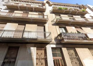 Édifice à carrer ULTONIA 
 GIRONA (GIRONA)