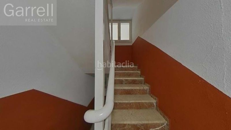 Foto 2215ed64-f83d-49a9-a76b-e798aa11f63f. Pis amb piscina a Barenys Salou