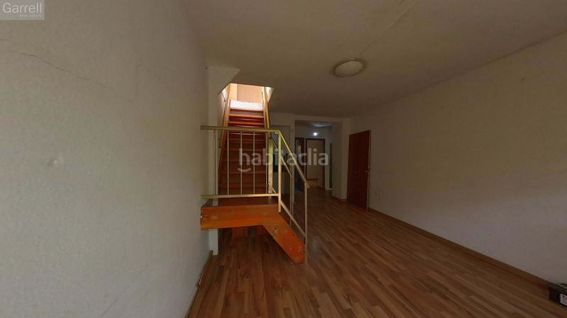 Foto acd0d32d-6d28-4107-98eb-1eabb54e612b. Pis amb piscina a Barenys Salou