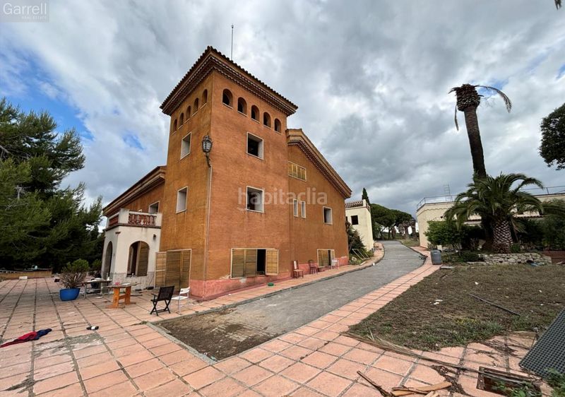 Foto 54922eaf-ea7a-4782-9044-7db1e4524f16. Casa adossada amb piscina a Urbanitzacions Mataró