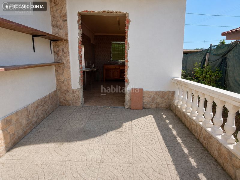 Foto 3239663a-eae3-4b77-a9b8-7a385749b4b0. Casa adossada amb aparcament a Sils