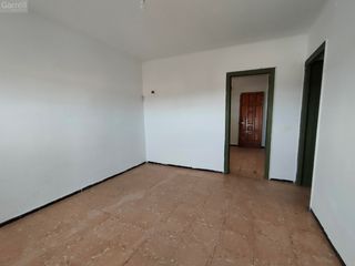 Pis  Av. de garcía lorca. Luminoso apartamento de 3 dormitorios en palafrugell, con terraz