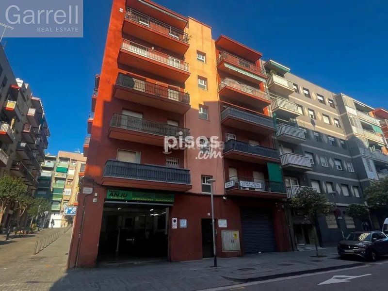 Foto e7daee6f-8678-449b-84f7-df37613bb437. Pis a Rocafonda Mataró