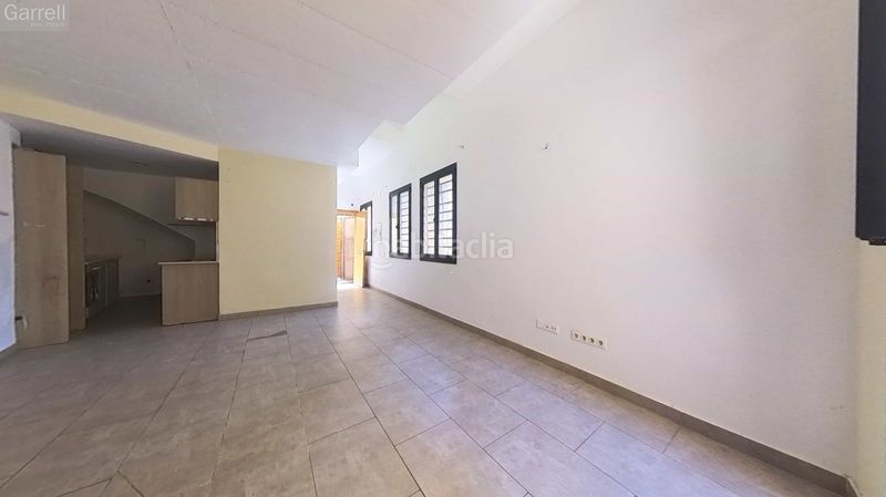 Foto c11f784c-14d8-4819-a415-aace41e14c71. Pis a Sant Celoni