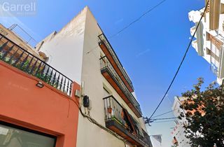 Pis a CARRER VALL 
CL VALL (B) Es: Pl: Pt:
 CANET DE MAR (BARCELONA)