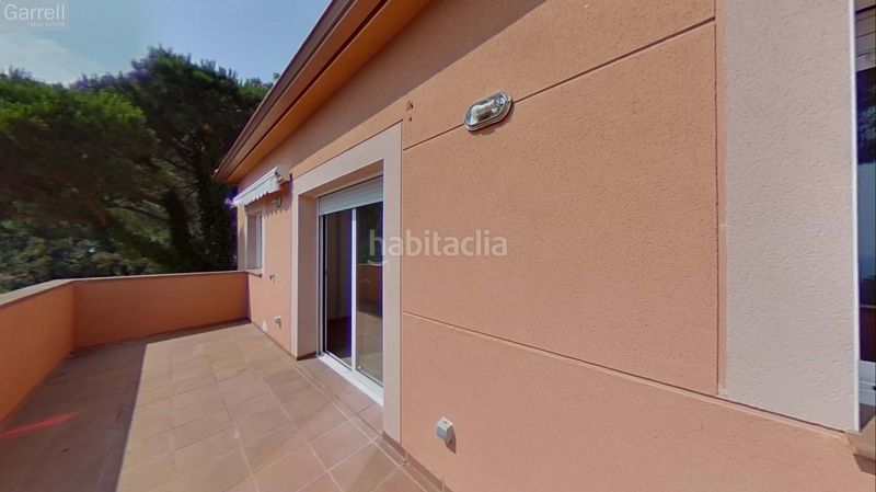 Foto 19139527-ef7e-44e0-ab6f-ad31bf2612a3. Casa adossada a Serra Brava Lloret de Mar
