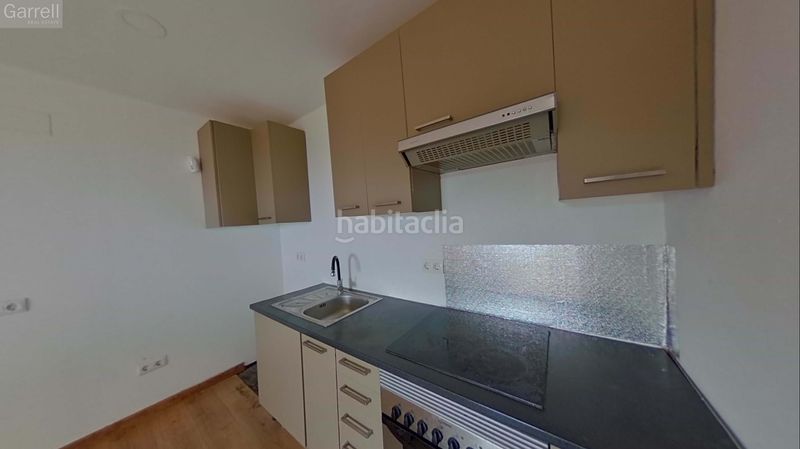 Foto b9a72cd8-4183-442f-8d9e-1fecfb13c08a. Casa adossada a Serra Brava Lloret de Mar
