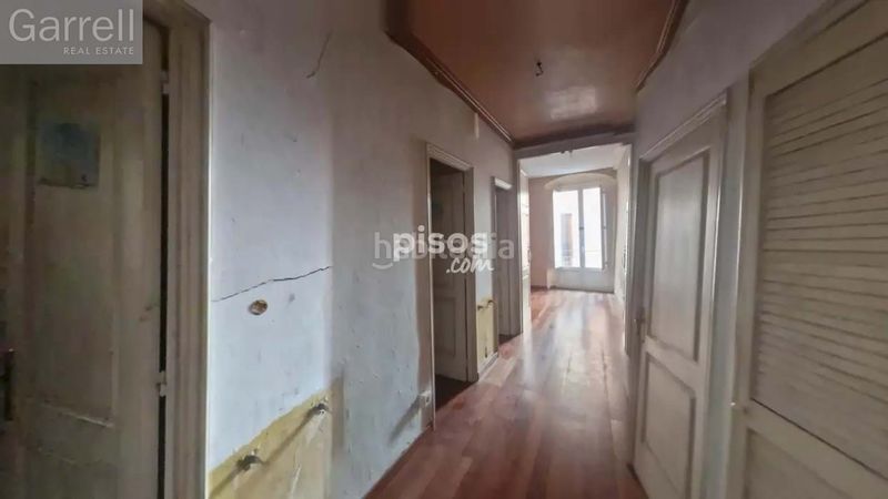 Foto abd6ee2c-2100-4e92-81c3-818def8c5a21. Pis a Centre Mataró
