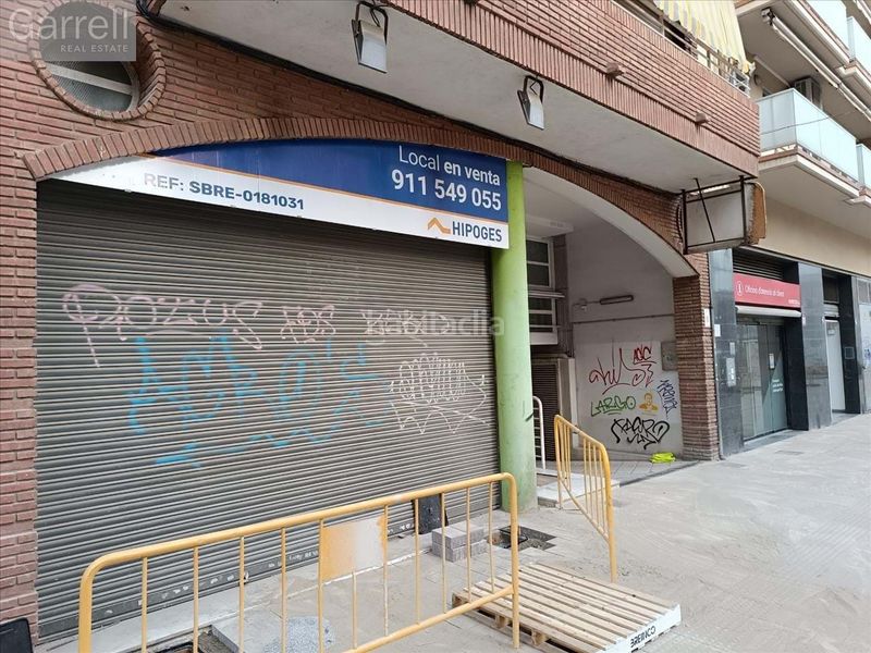 Foto 02342620-98e2-4cfb-9ae3-d4bb1e18f86d. Local comercial a Centre Viladecans