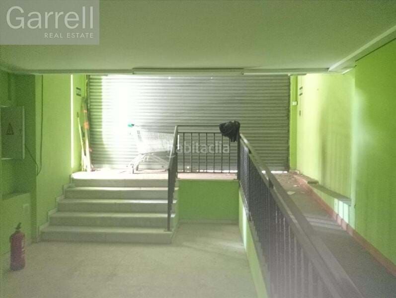 Foto 058a2b7c-5c7c-47f5-b612-02bf92f6ff36. Local comercial a Centre Viladecans
