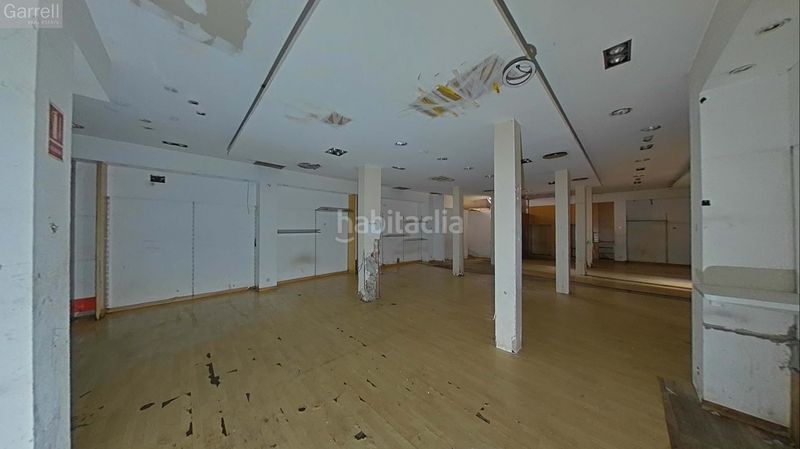 Foto 2c1c7ef4-0ab7-41ba-a44a-4e6f4f704942. Local comercial a El Camp de l´Arpa del Clot Barcelona