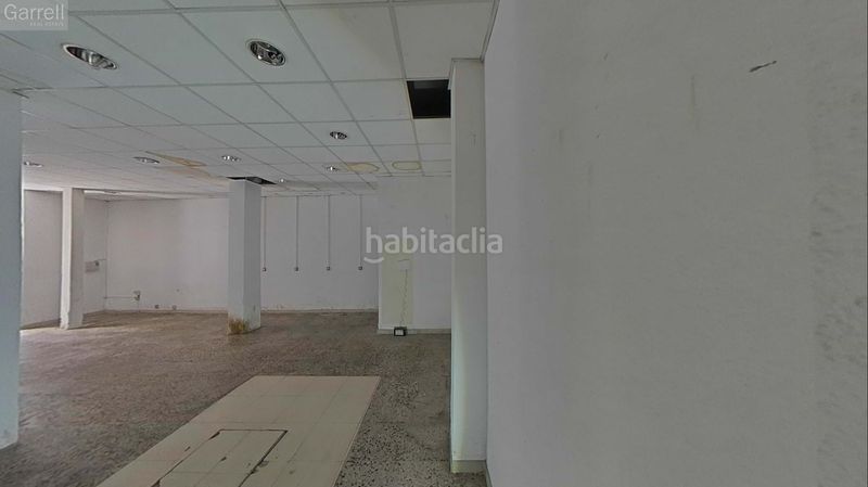 Foto 569119a4-22e2-4995-a79d-5eb2eb6f0b98. Local comercial a El Camp de l´Arpa del Clot Barcelona