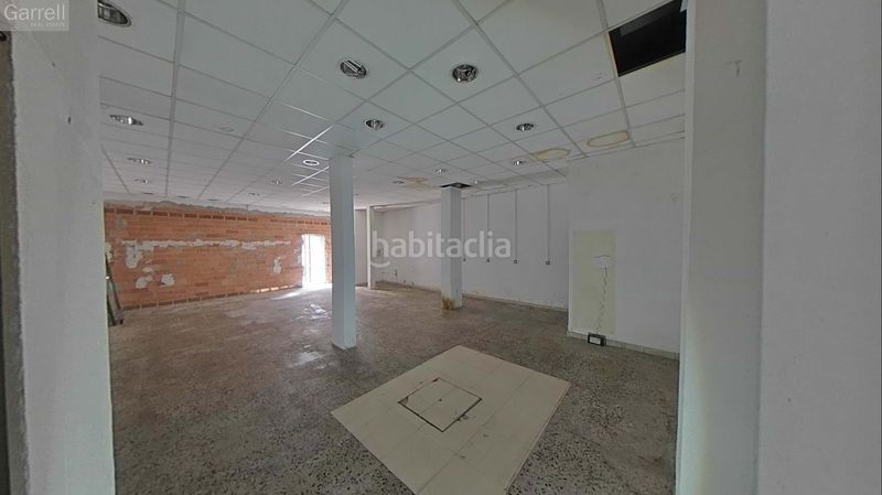 Foto 6b78e982-6562-4a88-ad6d-9896f401ac6e. Local comercial a El Camp de l´Arpa del Clot Barcelona