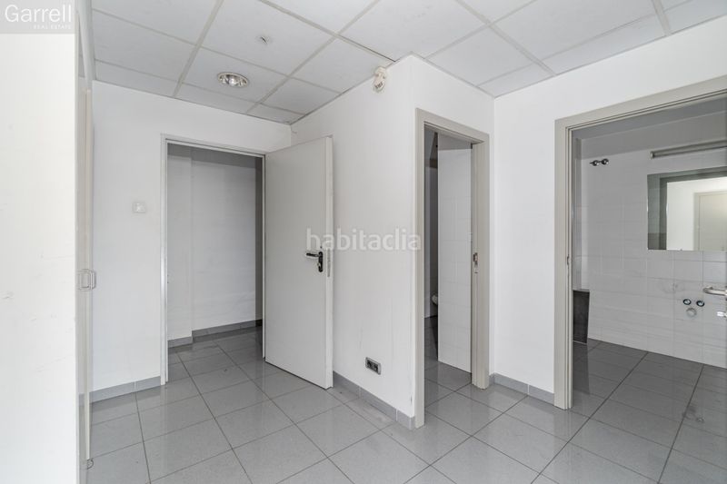 Foto 2b54a221-5170-4939-be77-d41d3acecec4. Local comercial a Martorell