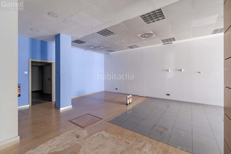 Foto 3019fb86-d321-4ba1-b2de-308eb9e4abf6. Local comercial a Martorell
