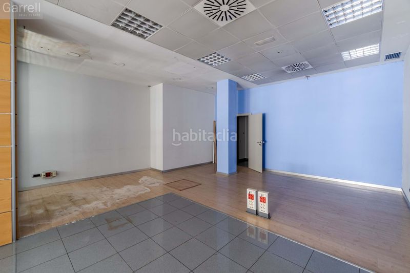 Foto df3c272a-b0a2-4e19-a7c6-72236ff8afab. Local comercial a Martorell