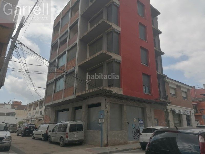 Foto 5c77c195-17a7-45d3-8015-d760a59f5c1a. Edificio en Zona Hospital Amposta