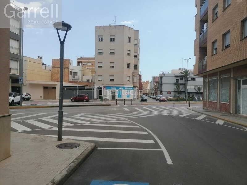 Foto 99e0f50b-376b-4a41-898b-28bba16490fa. Edificio en Zona Hospital Amposta