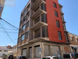 Edifici  Carrer velazquez 
 amposta (tarragona)