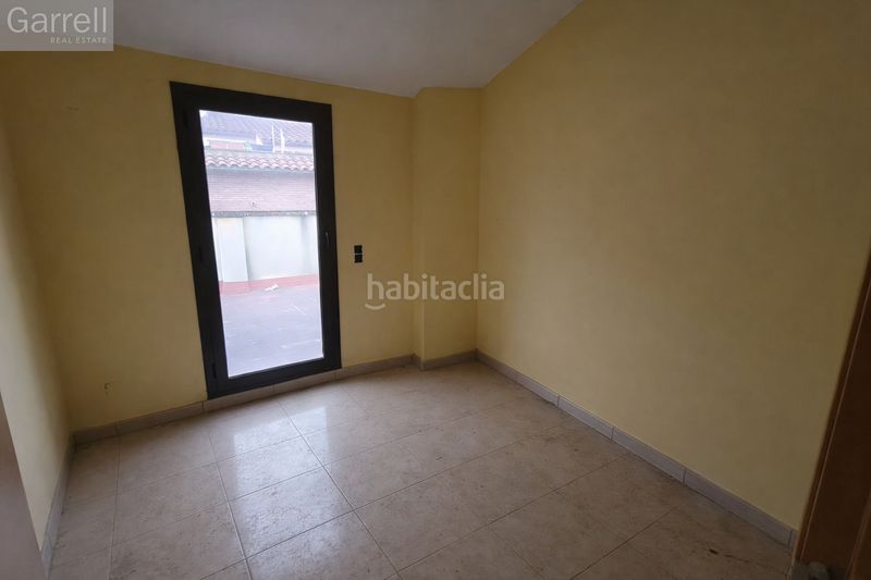 Foto 35bcd9e9-70a4-41a1-99f3-b1d472e0dce9. Pis a Tona