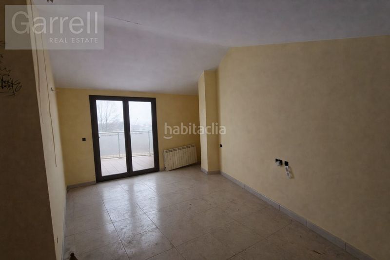 Foto ffa6ba4f-e2f7-47ae-8310-ecf54c11924a. Piso en Tona