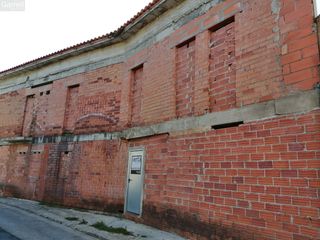 Semi detached house  Cl riera hospital es: pl:- pt:
 sant hilari sacalm (girona)