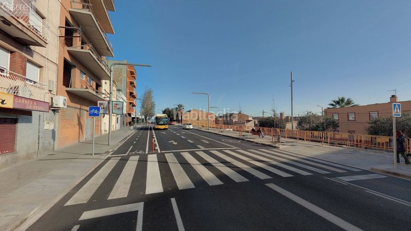 Foto 1acce1a1-9e7f-42a6-9f2b-fcb26f0cade1. Edificio in Centre-Estació Gavà