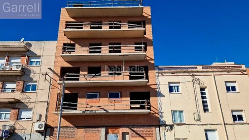 Foto 1e81b573-0b55-4ed0-ac49-cc8cd18d78a3. Edificio en Centre-Estació Gavà