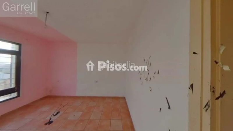 Foto 3c4735ad-0e81-4978-9c9d-cdbc08c18083. Casa adossada a Els Pavos Blanes