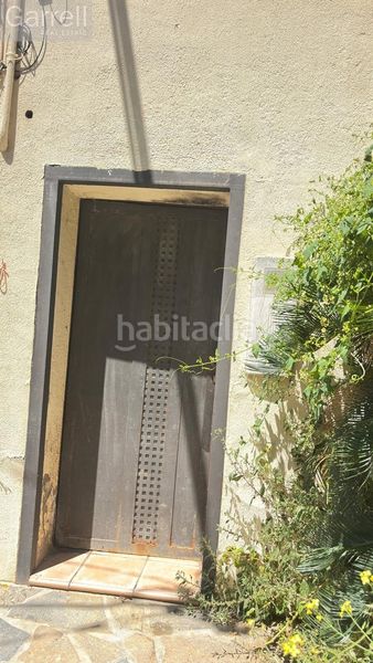 Foto 4d287f98-0525-42e2-a2f4-c4f0180863a8. Casa adossada a Els Pavos Blanes