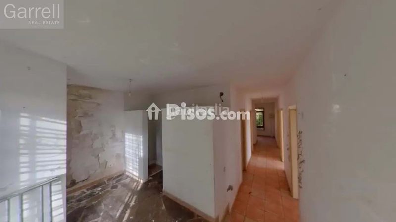 Foto 80097634-e8fc-4892-8ec5-52035f3fd8a1. Casa adossada a Els Pavos Blanes