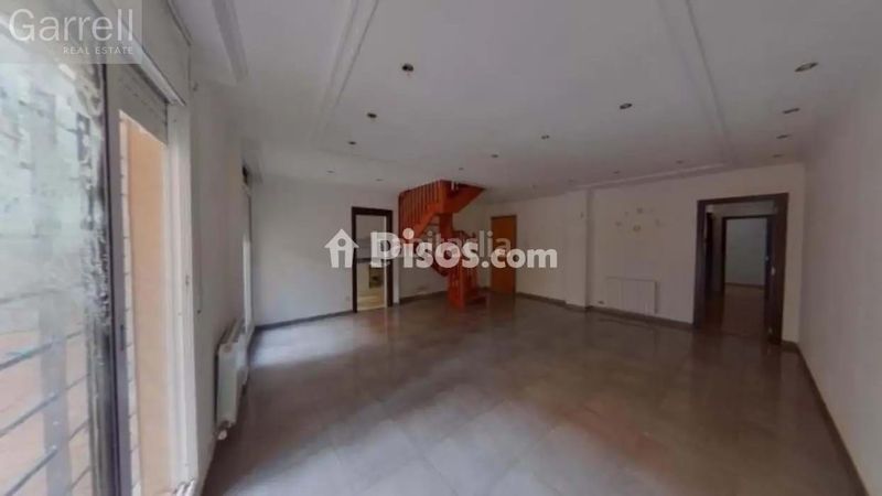Foto 62fac350-1619-4e68-97ab-5dd0fbbe2c53. Pis a residencial Blanes - vistamar Blanes