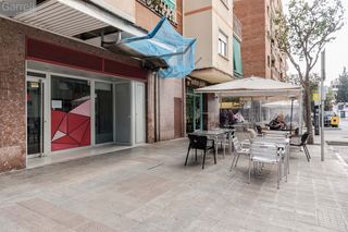 Rent Business premise  Carrer sant josep oriol. Local comercial en gavà de 179 m, ideal para negocios que buscan