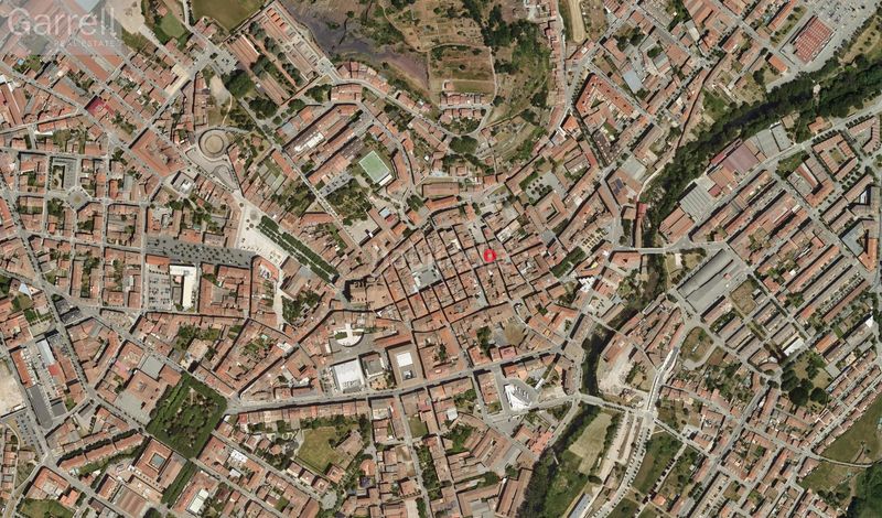 Foto 395364ad-ea34-4757-9b90-886a620fd0e4. Edifici a Olot